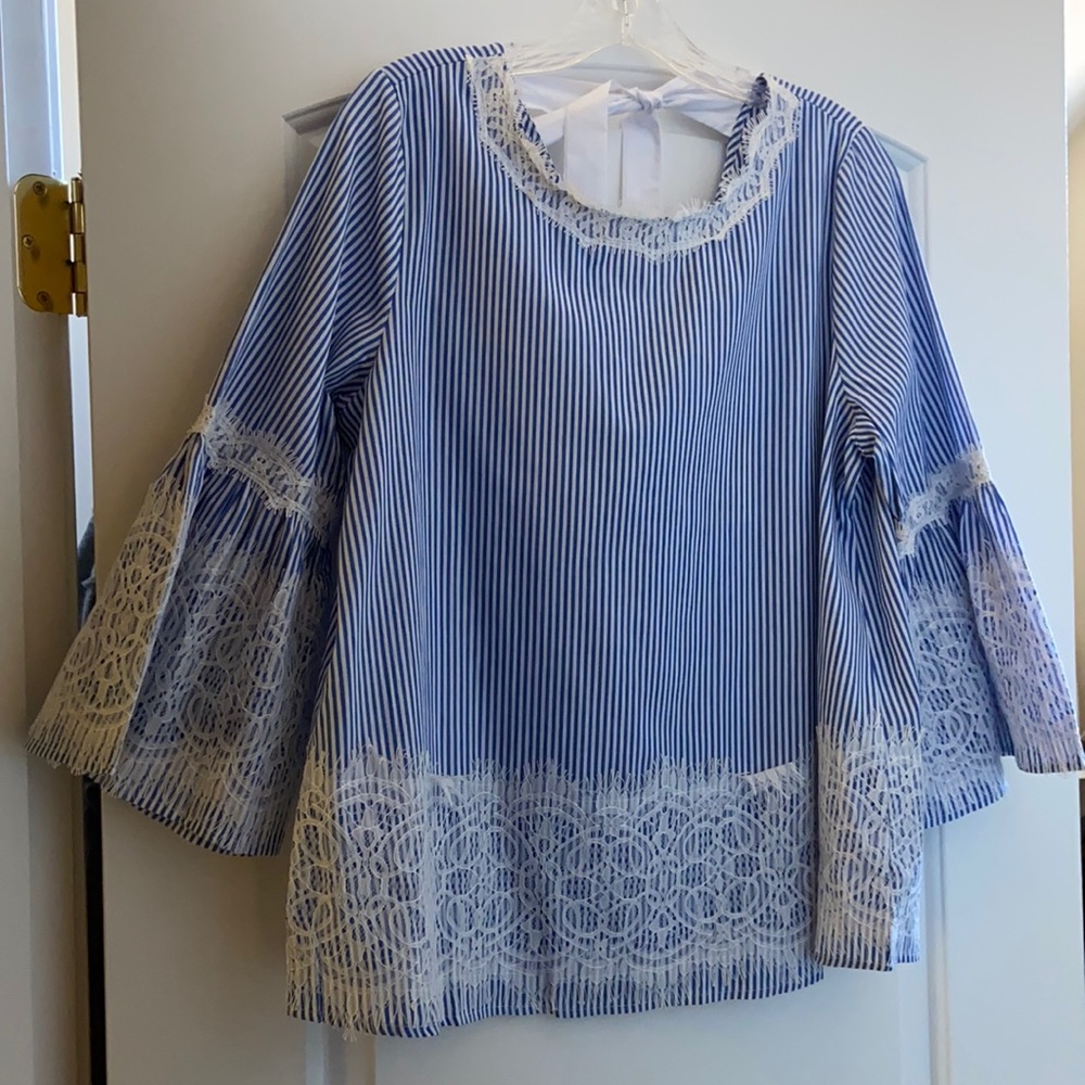 Zara look alike  blue & white pinstripe babydoll style top in size M